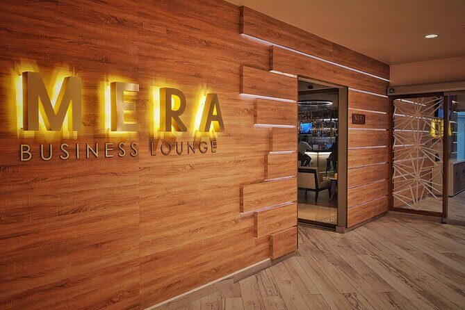 Mera VIP Lounge at Cancun International Airport - Who Is This Lounge Best For?