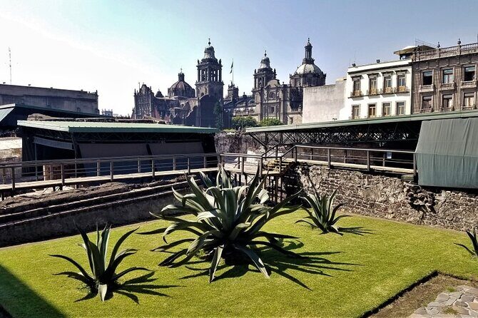 Mexico City Architecture Tour: Admire Historic and Modern Marvels - Analyzing the Value