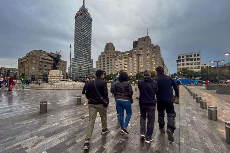 Mexico City at Night Walking tour with optional Torre Latino - Who Would Love This Tour?