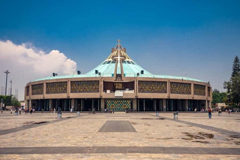 Mexico City: Basilica of Our Lady of Guadalupe Private Tour - Details That Matter