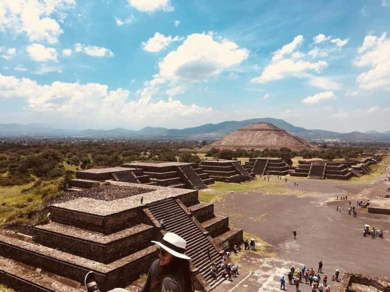 Mexico City: Guided visit to Teotihuacan in the afternoon - The Value of the Tour