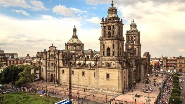 Mexico City: History & Culture Walking Tour - Authentic Traveler Insights