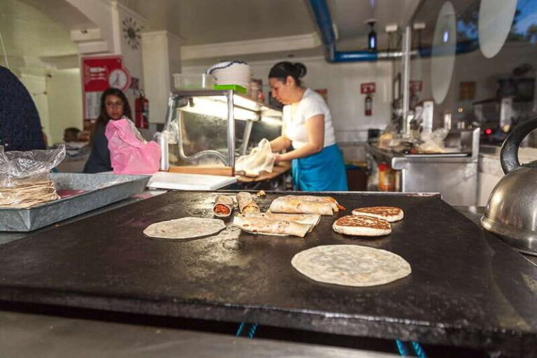 Mexico City: Tacos & Mezcal Night Food Tour - Who Will Love This Experience?