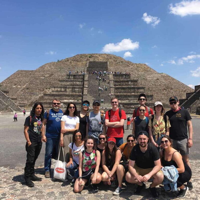 Mexico City: Teotihuacan First Entry Tour with Expert Guide - Why the Early Entry Matters
