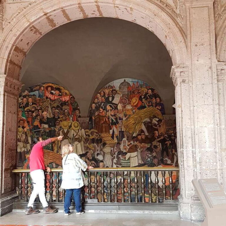 Mexico City: The Murals of Mexico Semiprivate Walking Tour - What to Expect and Practical Tips