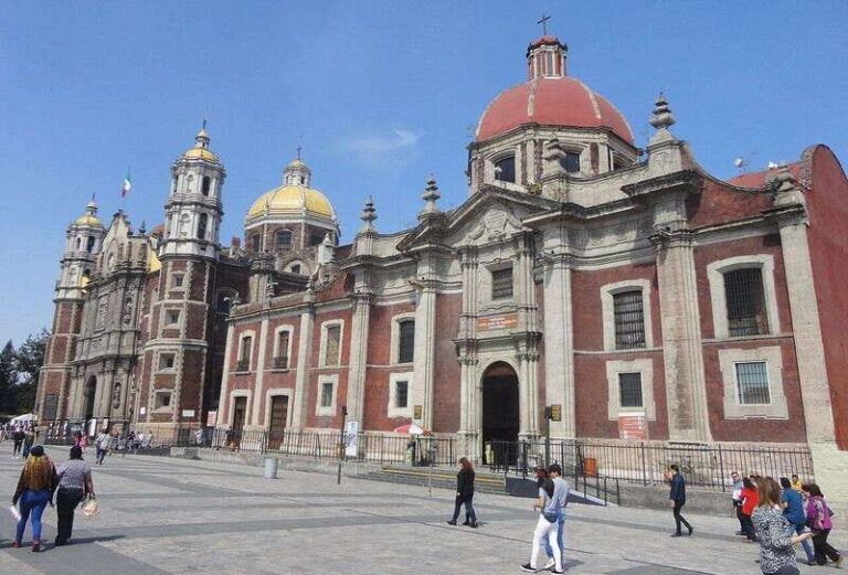 Mexico City: Tour to the Basilica of Our Lady of Guadalupe. - Exploring La Villa and Its Significance