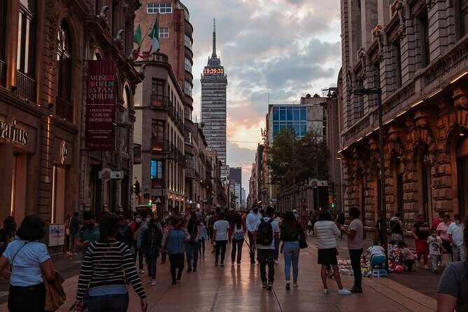 Mexico Citys downtown: history and secrets like never before - Practical Insights and Value
