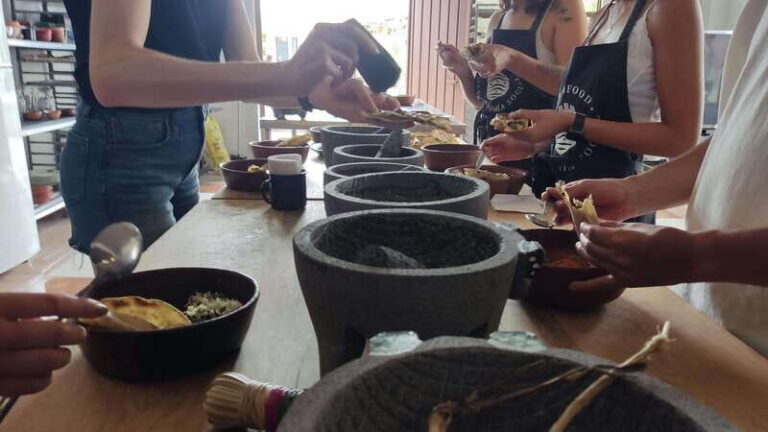 Mexico: Salsa Making Class in a Market with a Chef - A Step-by-Step Breakdown of the Experience