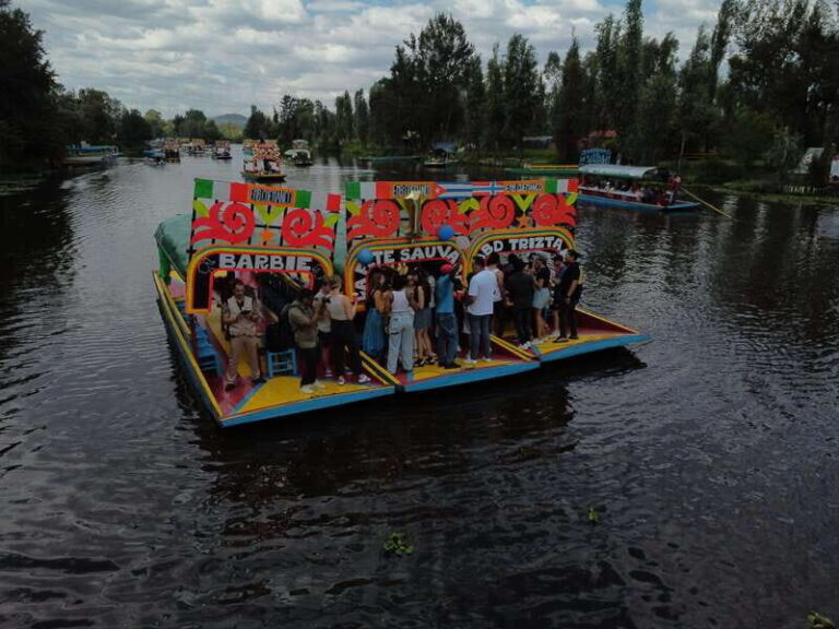 Mexico: Xochimilco Boat Party with Tequila Shots - Final Thoughts