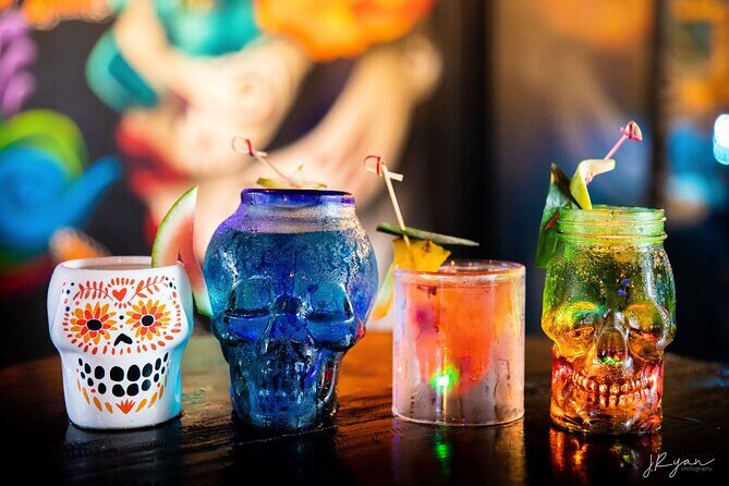 Mezcal vs. Tequila Cocktail Tasting in a Cantina - Who Will Enjoy This Tour?