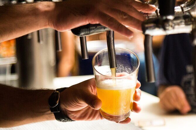 Miami Darty-life on Party Boat with a Drink - Why This Tour Is a Great Choice