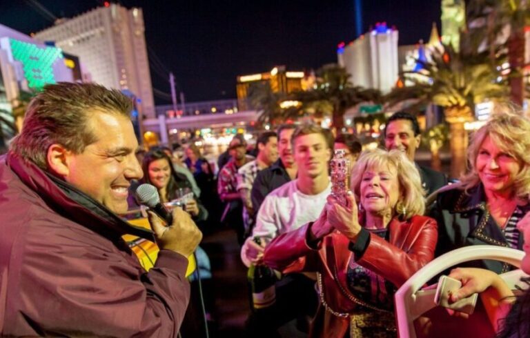 Miami: Open-top Bus Sightseeing Night Tour with Live Guide - Why It’s a Great Choice