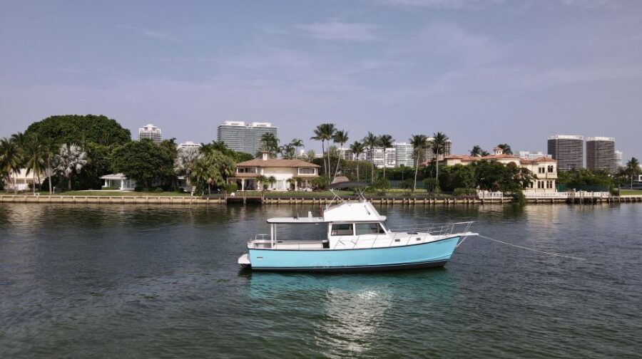 Miami Party Yacht for 34PP Bachelorette party Birthday party