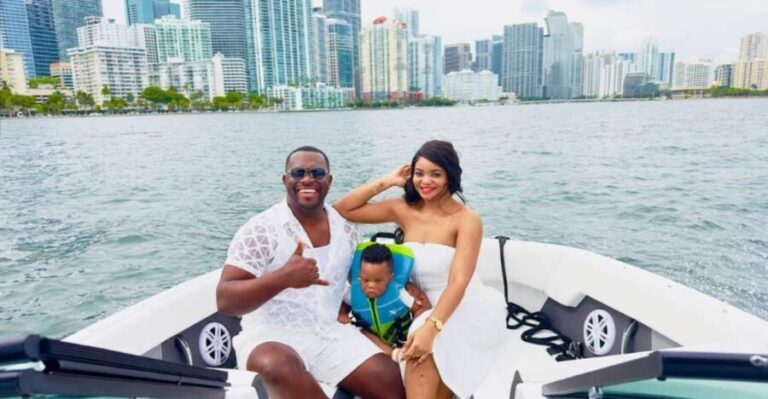 Miami: Private Boat Rental with champagne and captain - An In-Depth Look at the Experience
