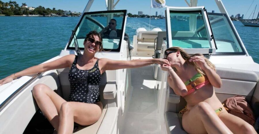 Miami: Private Star island, Miami Skyline & Miami River Tour - Value and Practicality