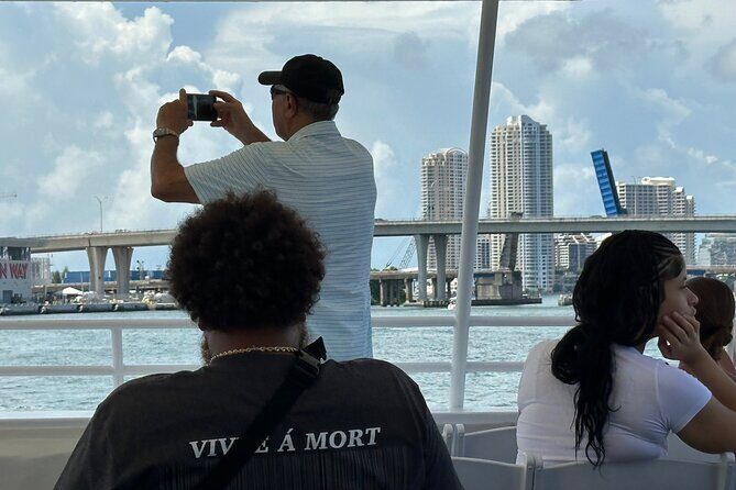 MIAMI: South Beach Cruise Millionaire Homes with Upgrade Options - Who Should Book This Tour?
