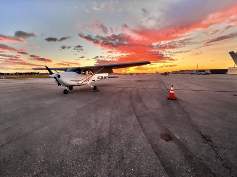 Miami: South Beach Private 35-Minute Guided Flight Tour - The Flight Itself: What to Expect