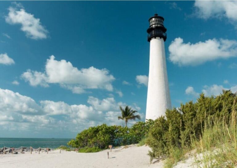 Miami: Visit to the Lighthouse - Key Biscayne - Brickell - Practical Details and Value