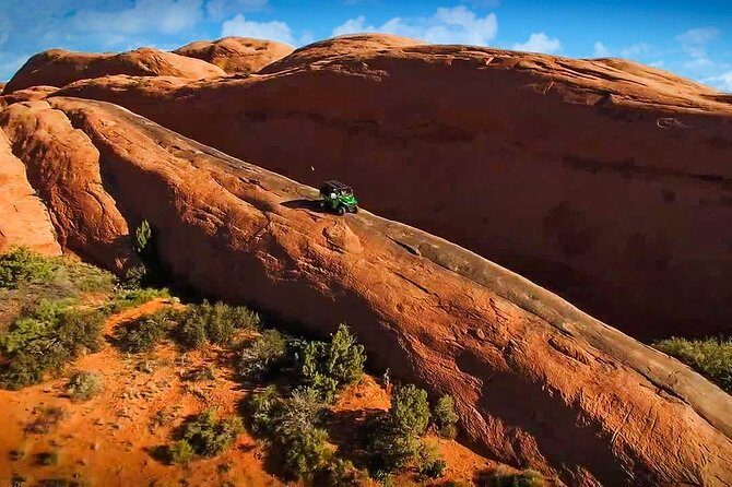 Moab Private 4x4 Tour On Hell's Revenge - The Value of a Private 4x4 Experience