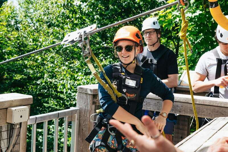 Mont Tremblant: Summit Zip-Lining Tour with 5 Zip Lines