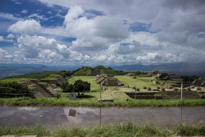 Monte Albán Half Day Tour - Authenticity and Traveler Feedback