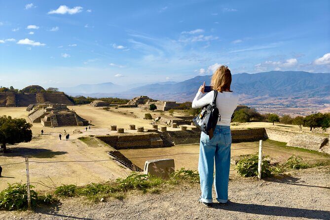 Monte Alban Tree of the Tule Mezcal and Teotitlan del Valle Tour - Who Is This Tour Best For?