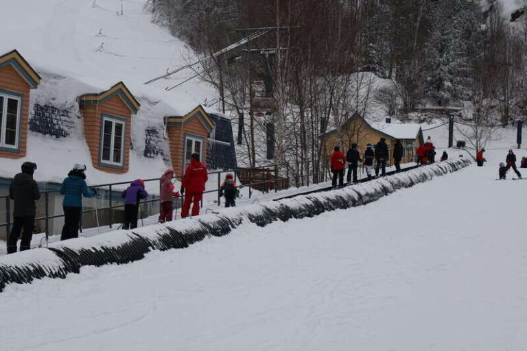 Montreal: Guided Skiing in Quebec Forests - The Value of the Price