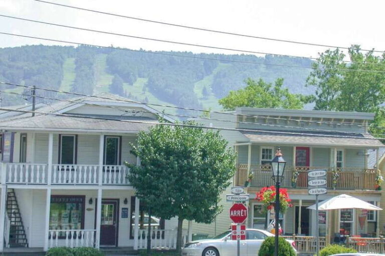 Montreal: Laurentian Mountains Day Trip - Mont-Tremblant: The Main Attraction