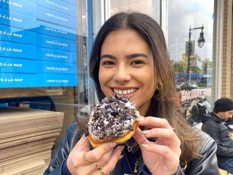 Montréal: Mile End Foodie Tour with Tasting - The Guide and Group Dynamics