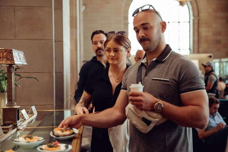 Montreal: Old Montreal Food and Drink Tour - The Tour Experience: Structure and Style