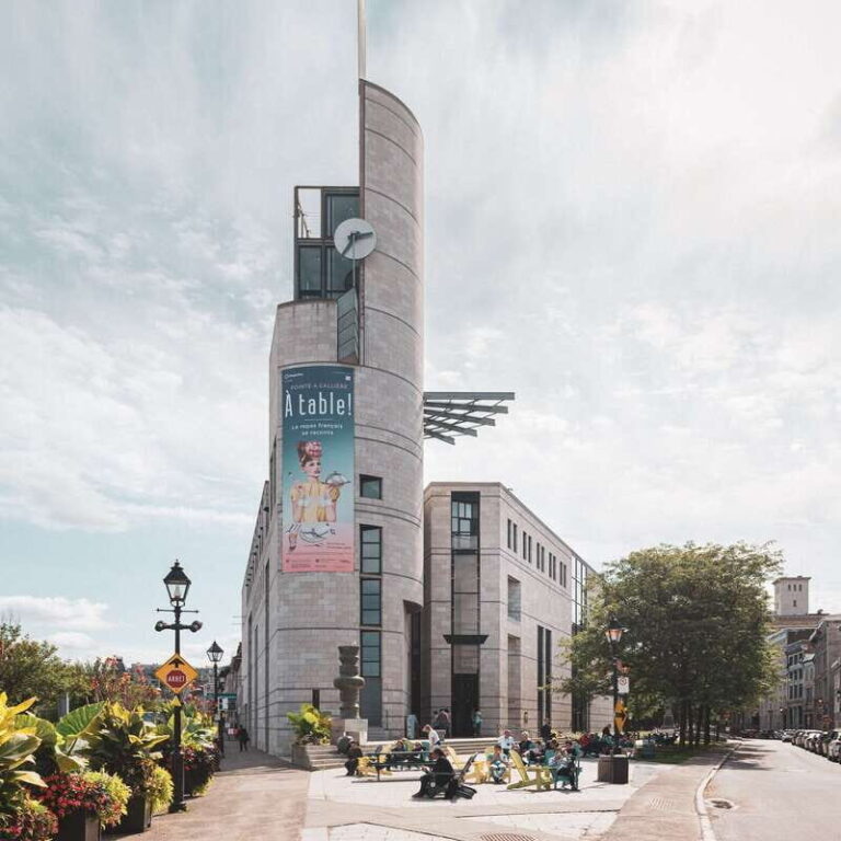 Montreal: Old Montreal Guided Walking Tour - What You’ll See and Experience