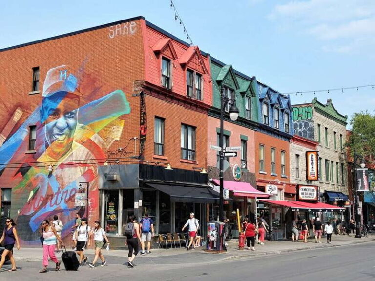 Montreal: Plateau Mont-Royal & Mile End Walking Tour - What Makes the Tour Stand Out?