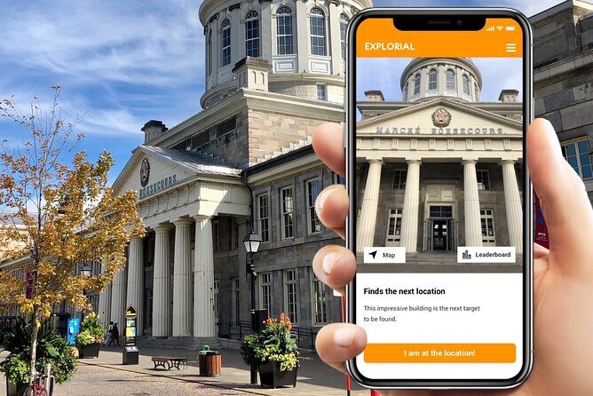 Montréal Scavenger Hunt and City Highlights Walking Tour - Exploring the Highlights
