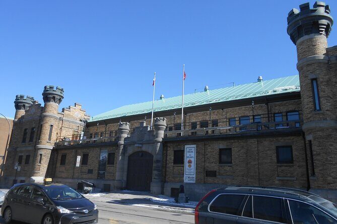 Montreal self-guided walking tour and scavenger hunt - Practical Tips for Your Tour