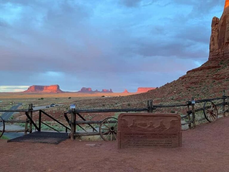 Monument Valley: Sunrise or Sunset Tour with Navajo Guide - Highlights of the Tour