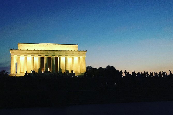 Monuments and Memorials Architecture Tour - Practical Details and Value