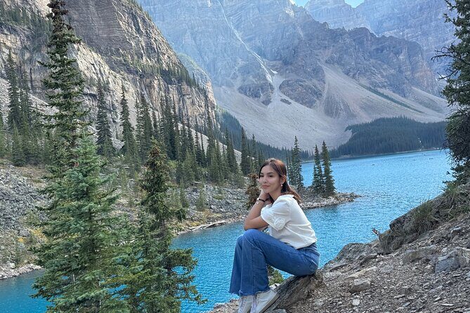 Moraine Lake and Lake Louise Tour - What’s Missing? And What to Bring