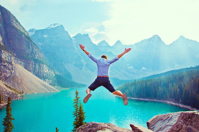 Moraine Lake, Lake Louise & Banff Secrets | Award-Winning Tour - How Does This Tour Compare in Value?