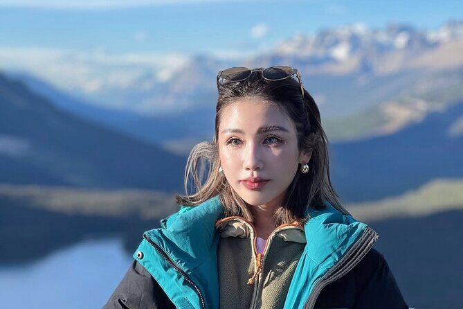 Moraine Lake, Lake Louise,Banff Town,Johnston Canyon from Canmore - Authenticity and Customer Experience