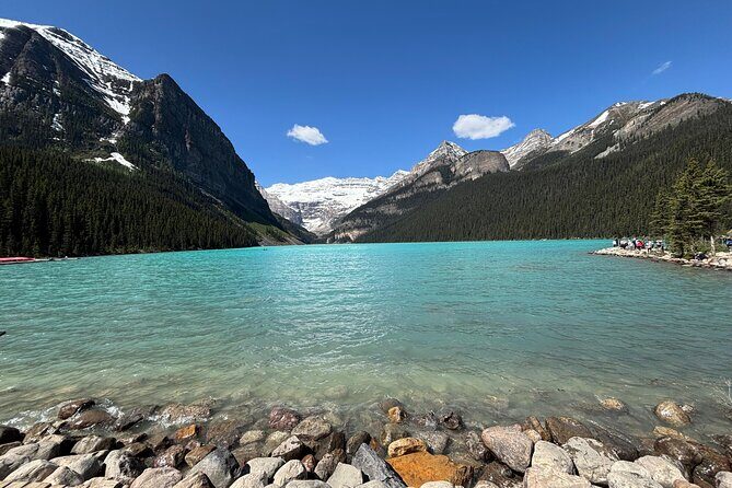 Moraine Lake & Louise & Banff Day Tour From Calgary-Canmore-Banff - Authentic Experiences and What Travelers Say