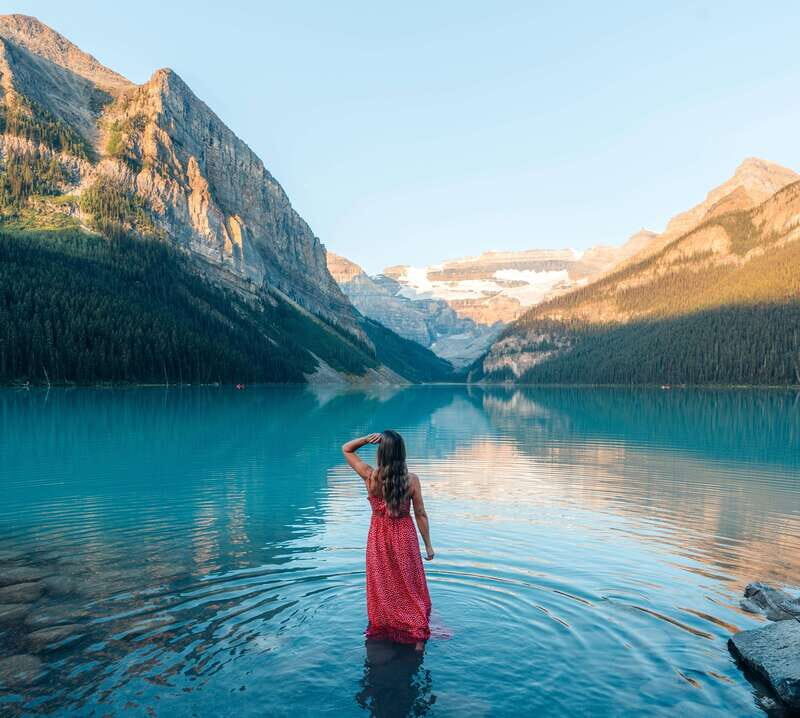 Moraine Lake Sunrise & Lake Louise Golden Hour Experience - What Makes This Tour Stand Out?
