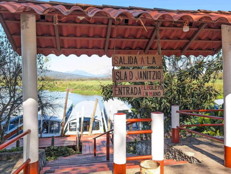Morelia: Traditional Patzcuaro - Transportation and Guides