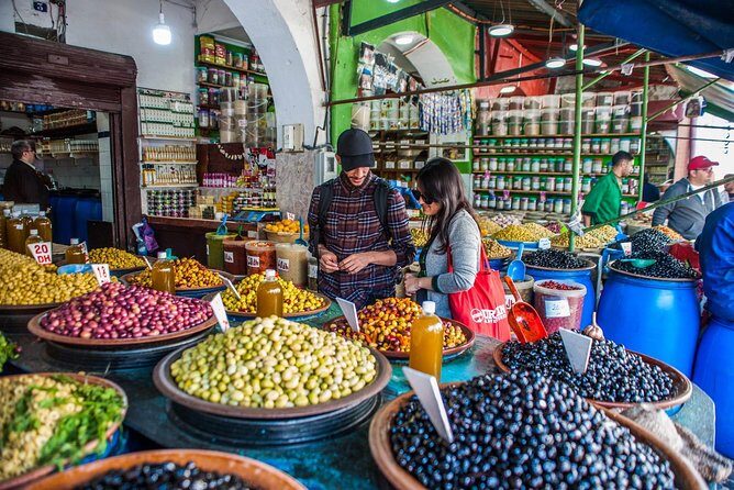 Morning Casablanca: The Medina and Beyond Cultural Walking Tour - What Travelers Say