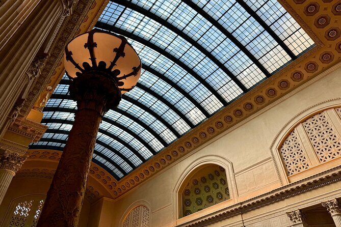 Movie and TV Guided Walking Tour Through Chicago Union Station - Value and Practical Considerations
