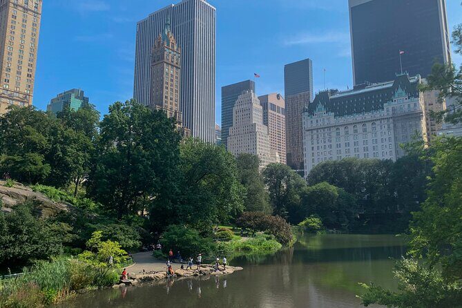 Movie Magic in Central Park: Self-Guided Puzzle Adventure - Navigating the Park: Carousel, Wollman Rink, and Beyond