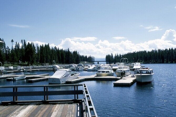 Mt Rushmore Yellowstone and Arches National Parks 6 day Tour - Teton Mountains and Jackson: Mountain Vistas and Western Charm