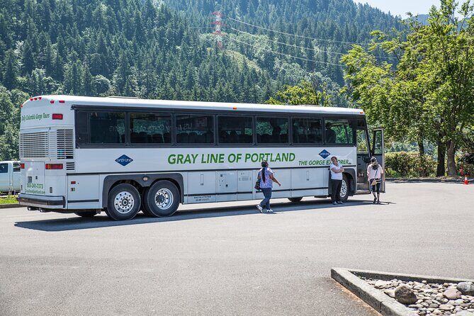 Multnomah Falls & Columbia River Gorge Tour with Gray Line -PDX03 - Who Should Consider This Tour?