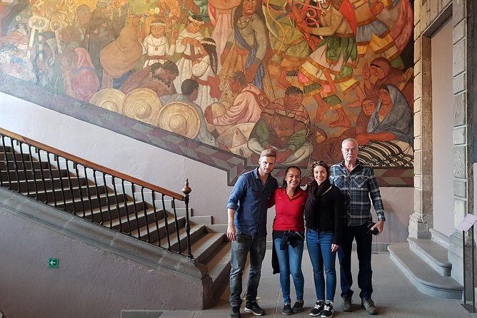 Muralist Art Semi Private Walking Tour in Mexico City Downtown - Exploring the Palacio de Bellas Artes