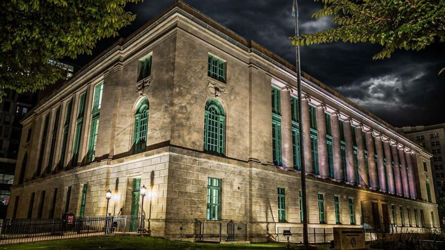 Murmurs of Mourning & Murder: Madison Ghost Tour