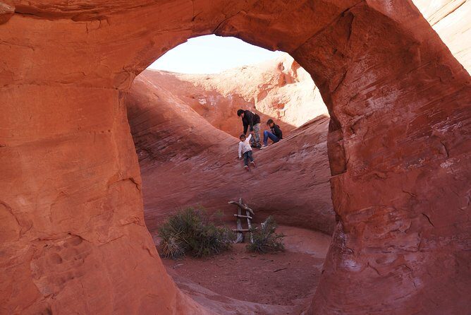 Mystery Valley Tour 3.5hr -4hrs (3SNGT 3.5hr) - Why Travelers Love This Tour